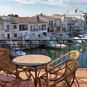 https://estudi-amb-vistes-al-canal.catalonia-hotels.com