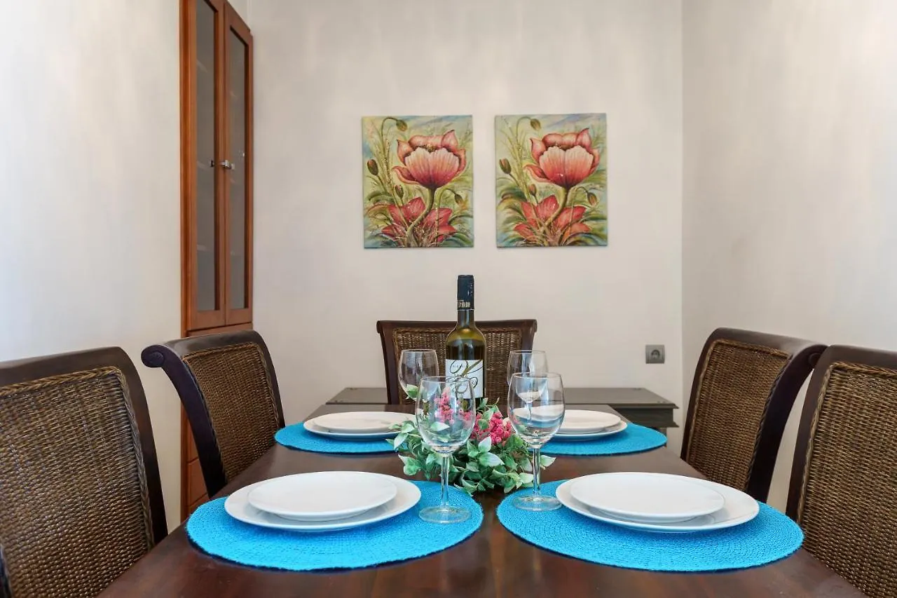 Malagasuite Carihuela Seaview Torremolinos 0*,  Hiszpania